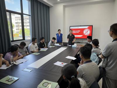 泰州姜堰罗塘街道“关爱之家”为青少年筑牢网络安全“防护墙”